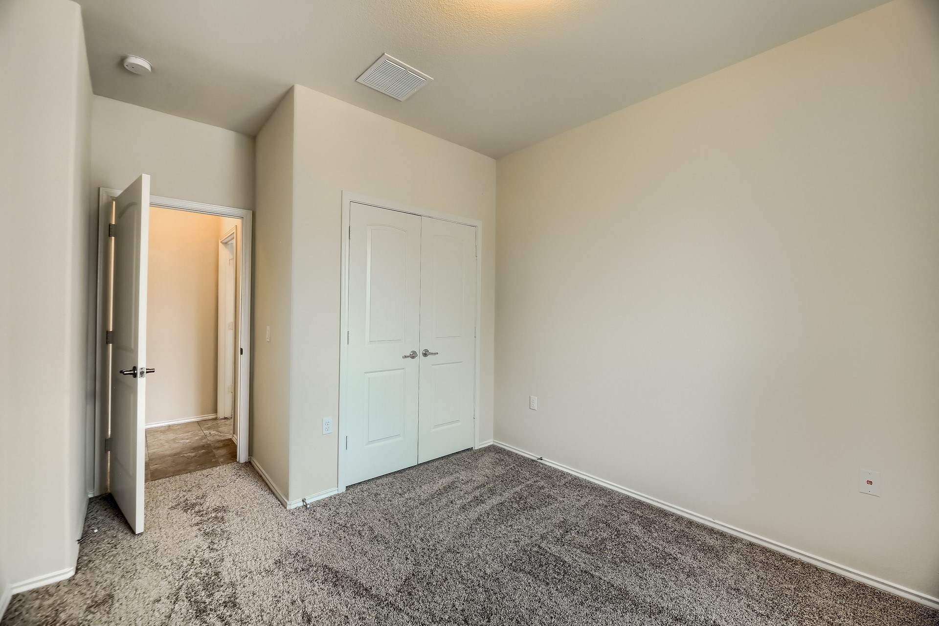 10001 Pinnacle Crest Loop Austin, TX 78747 - Photo 24 of 39