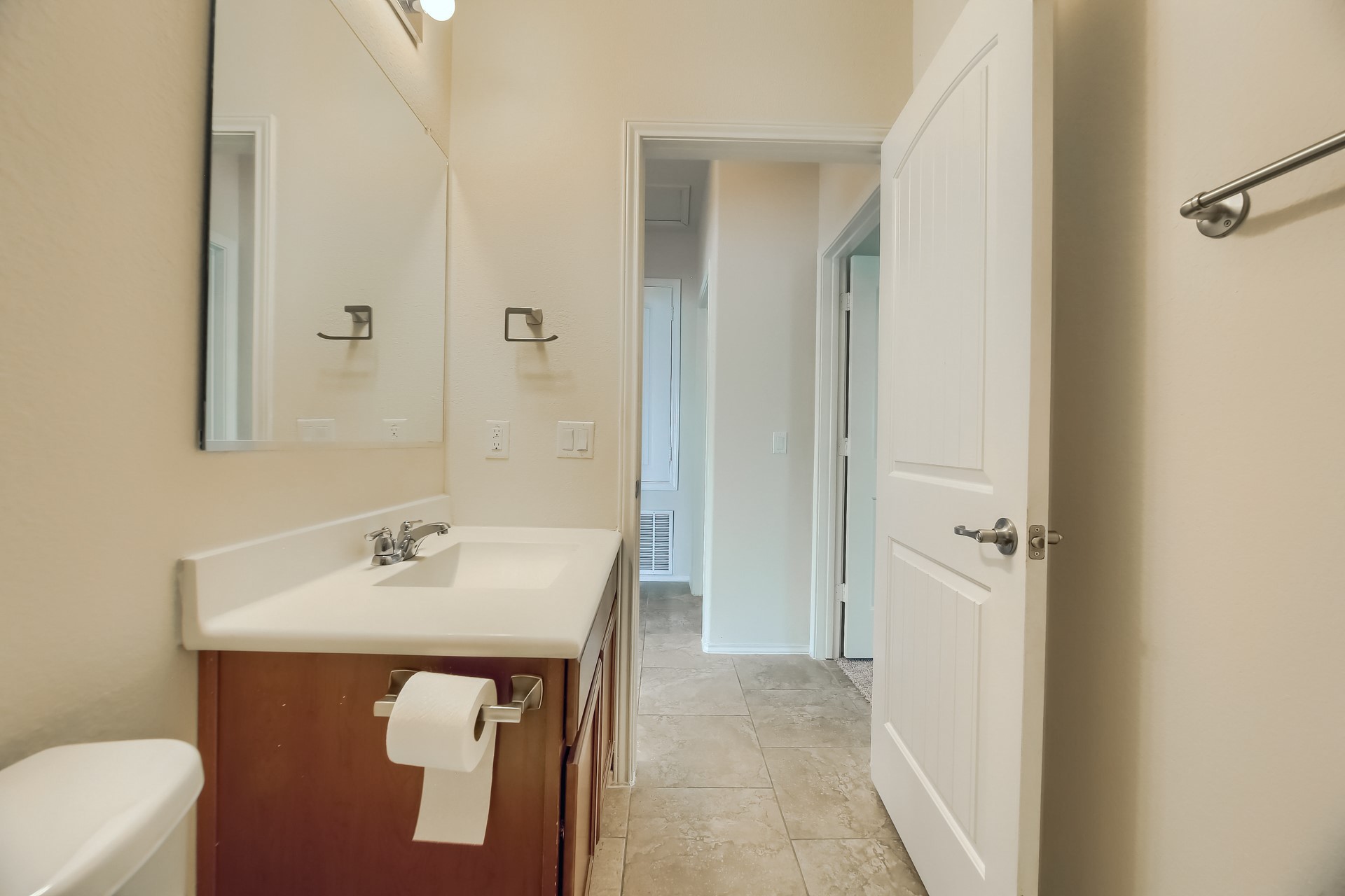 10001 Pinnacle Crest Loop Austin, TX 78747 - Photo 31 of 39