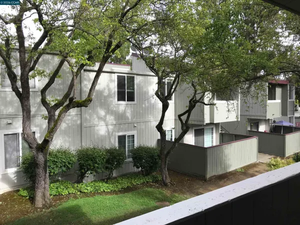 $2,400 | 1333 North Camino Alto, Unit 273, Vallejo, CA 94589
