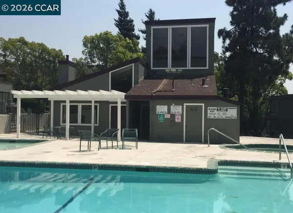 $2,400 | 1333 North Camino Alto, Unit 273, Vallejo, CA 94589