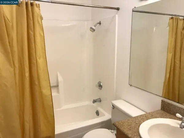 $2,400 | 1333 North Camino Alto, Unit 273, Vallejo, CA 94589