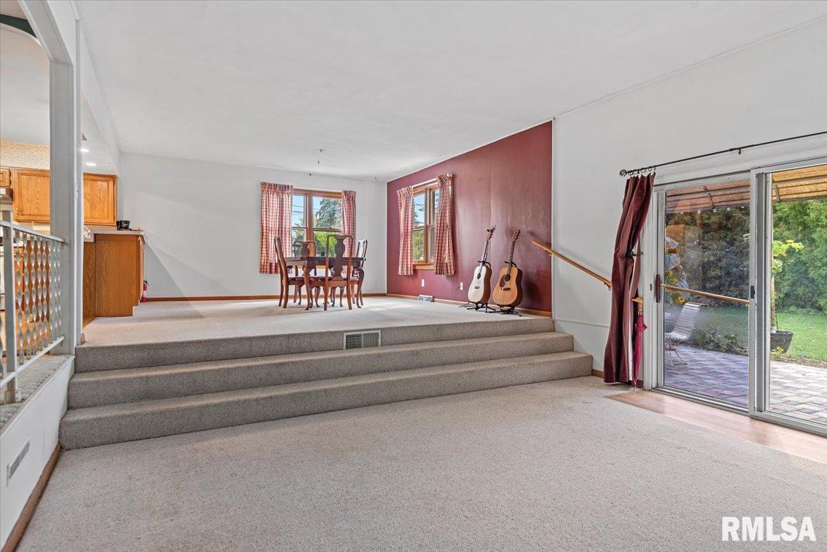 25 Rigg Drive Lincoln, IL 62656 - Photo 15 of 27 Gallery Image 15