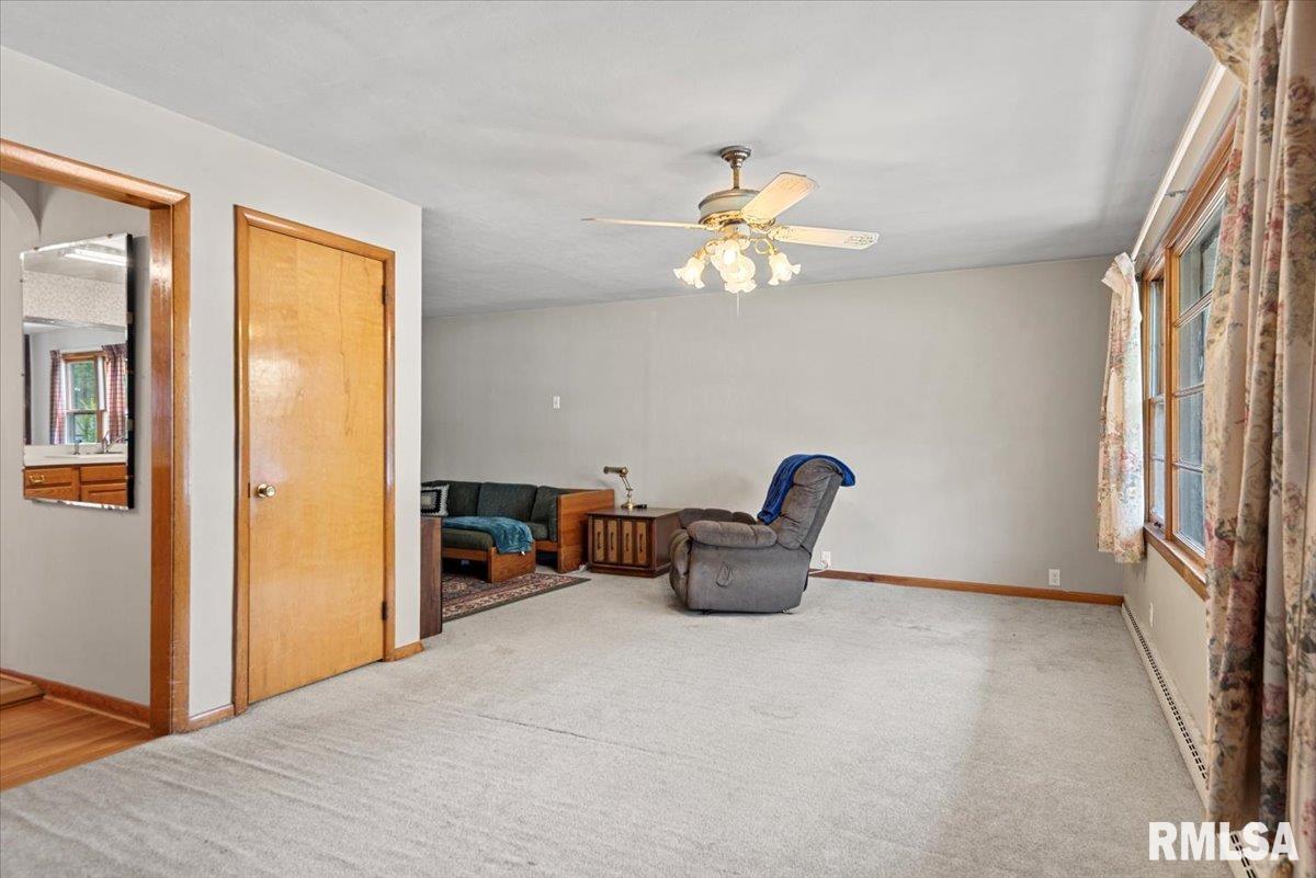 25 Rigg Drive Lincoln, IL 62656 - Photo 3 of 27 Gallery Image 3