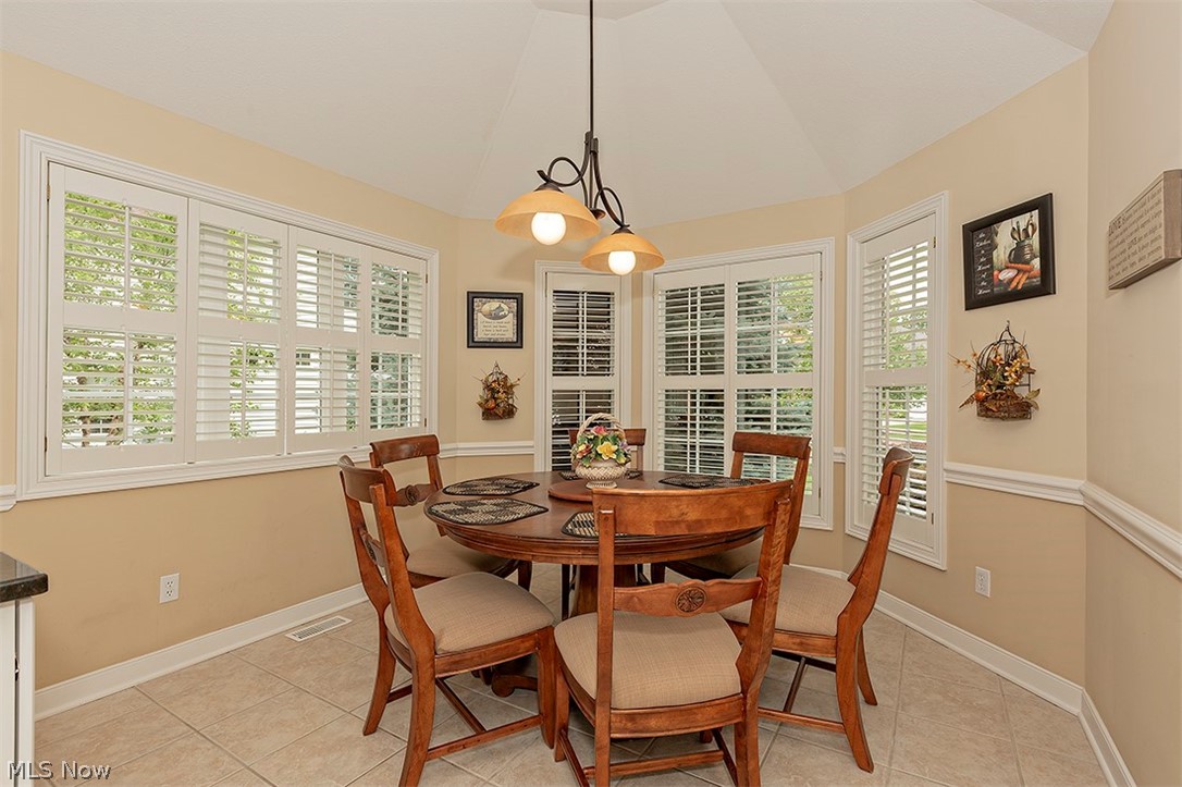 301 Burwick Road Cleveland, OH 44143 - Photo 6 of 35 Gallery Image 6