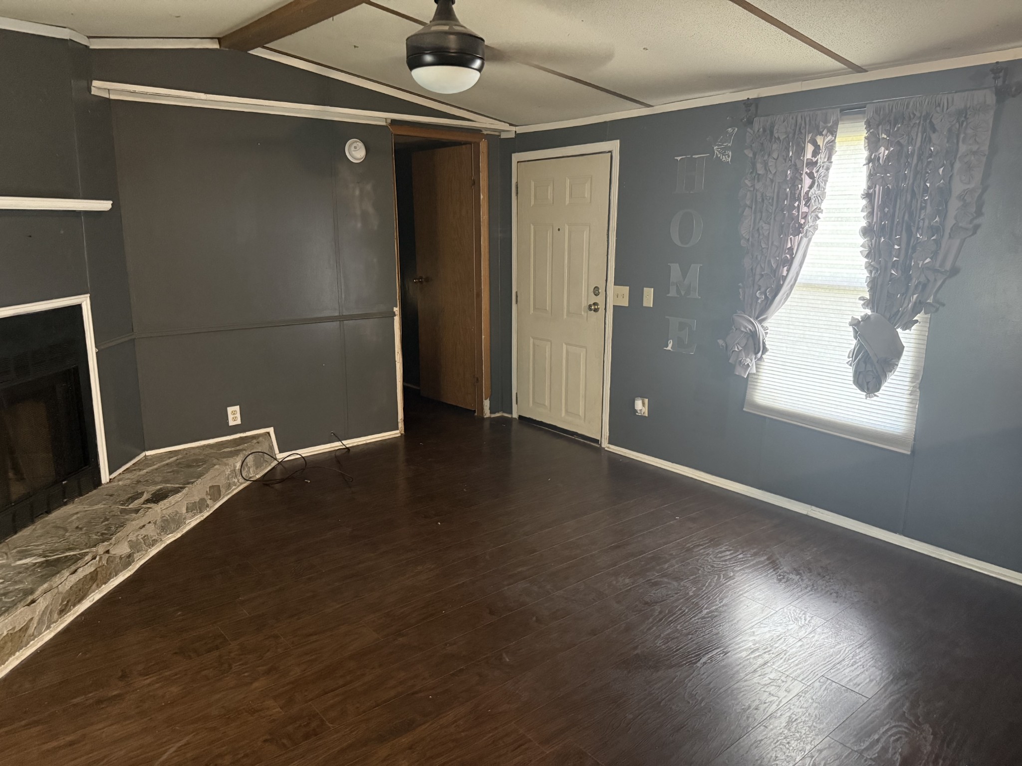 309 Oak Street Portland, TN 37148 - Photo 2 of 8 Gallery Image 2
