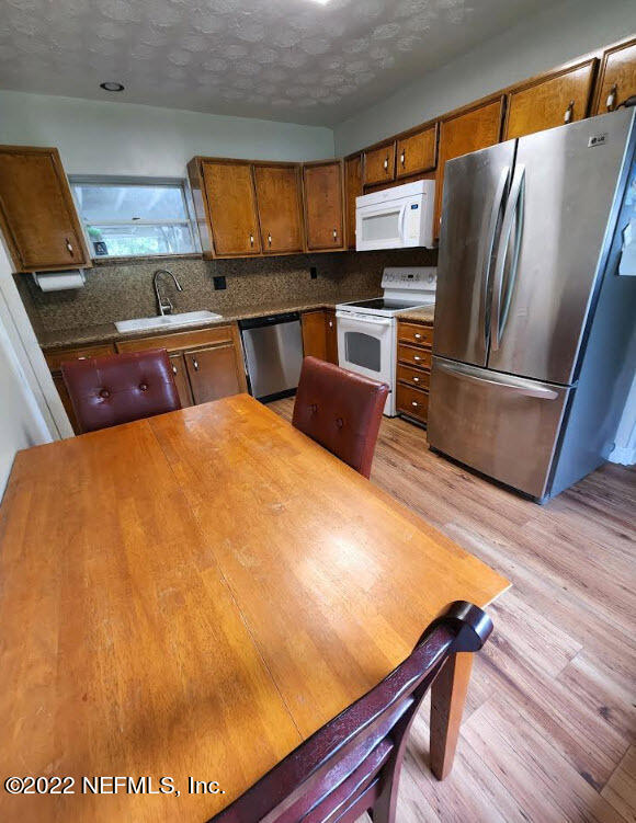 9798 Halsey Road Jacksonville, FL 32246 - Photo 9 of 11 7-2-2022 1-06-15 PM