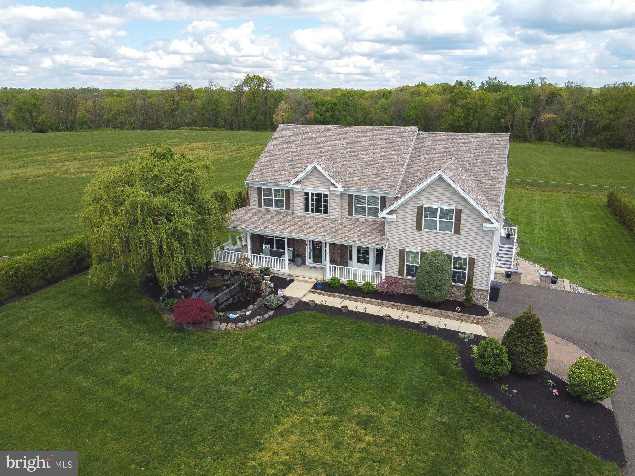 Gorgeous Cul-de-sac location