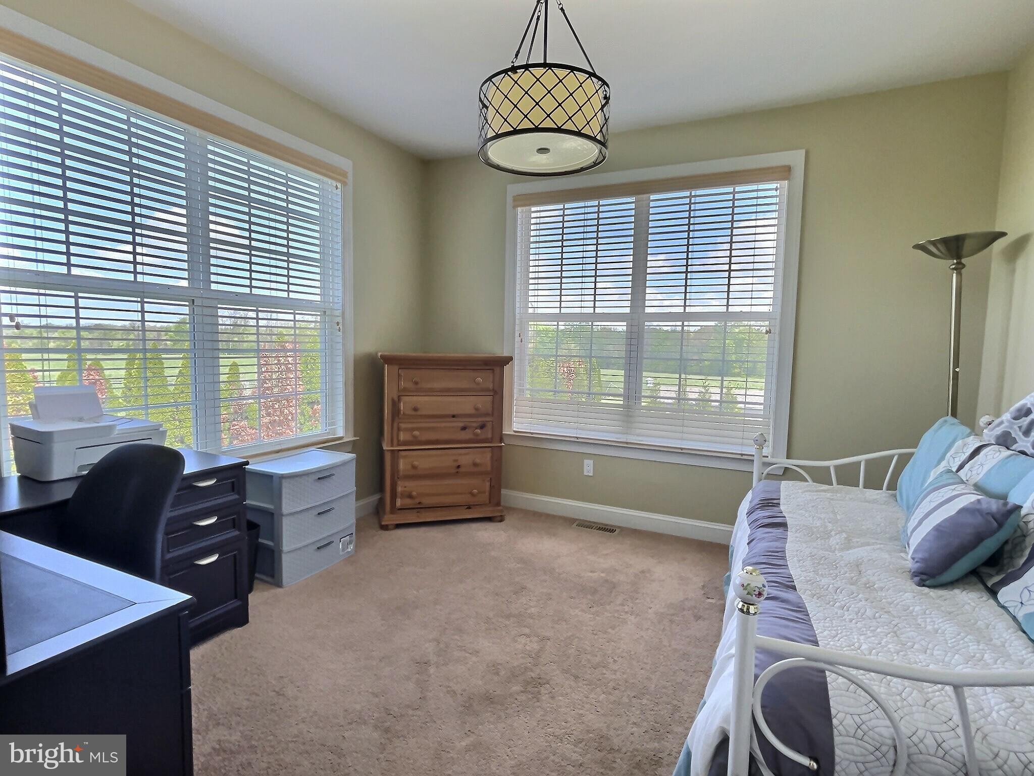 44 Waverly Drive Columbus, NJ 08022 - Photo 11 of 64 1st Floor Study