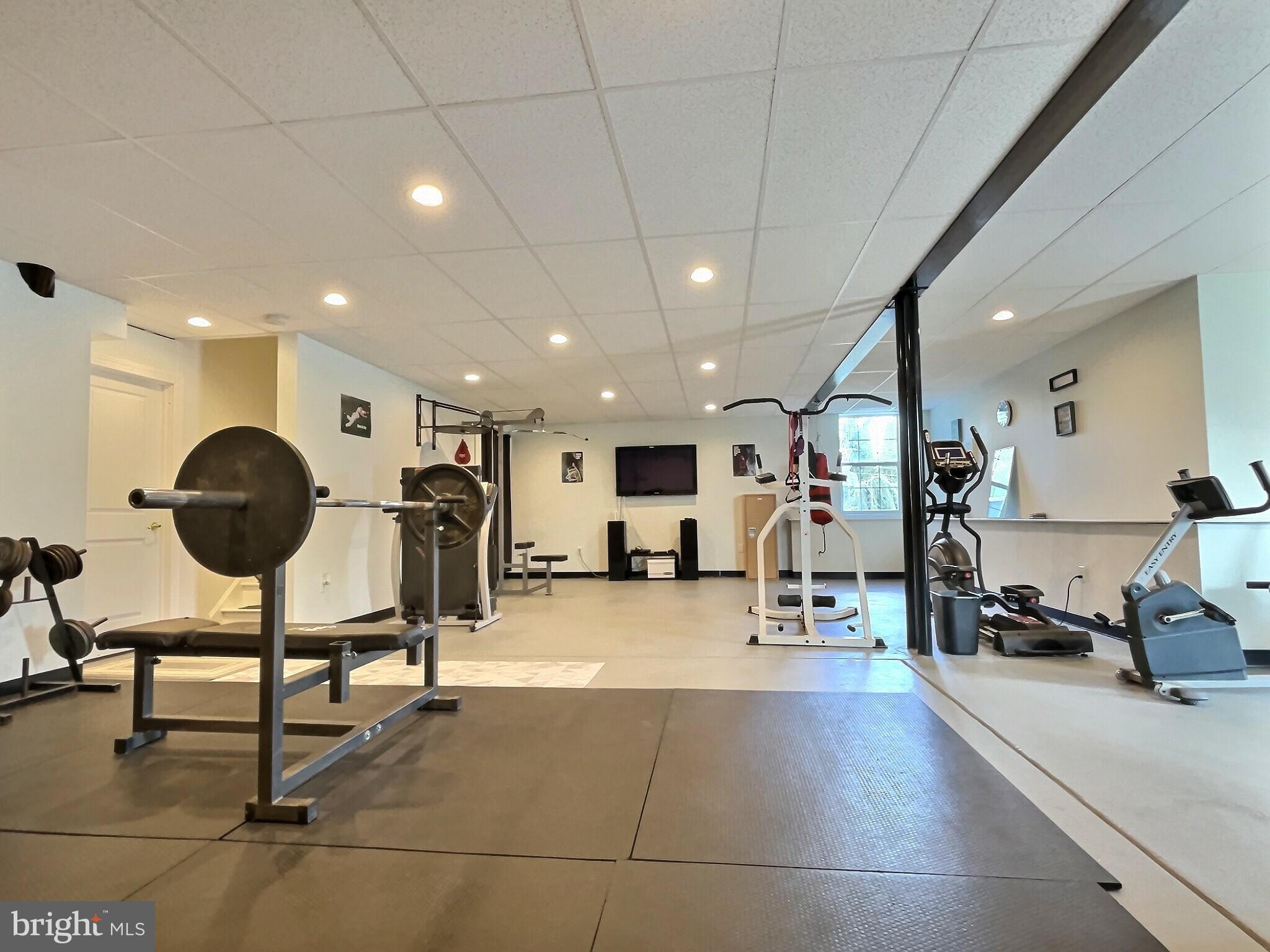 44 Waverly Drive Columbus, NJ 08022 - Photo 40 of 64 Walkout Basement - Entertainment Area