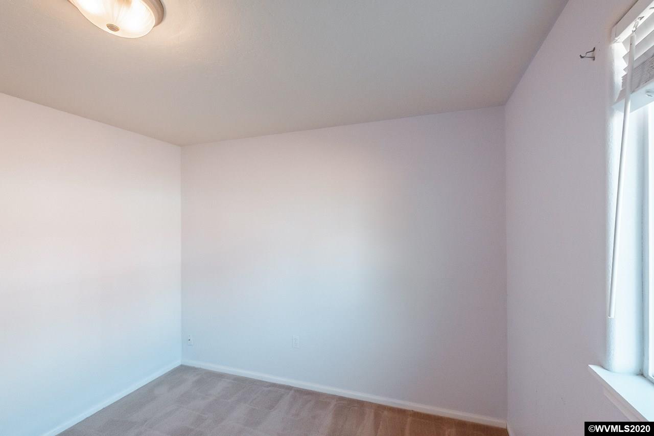 3475 College Loop Southeast Albany, OR 97322 - Photo 29 of 42 Gallery Image 29