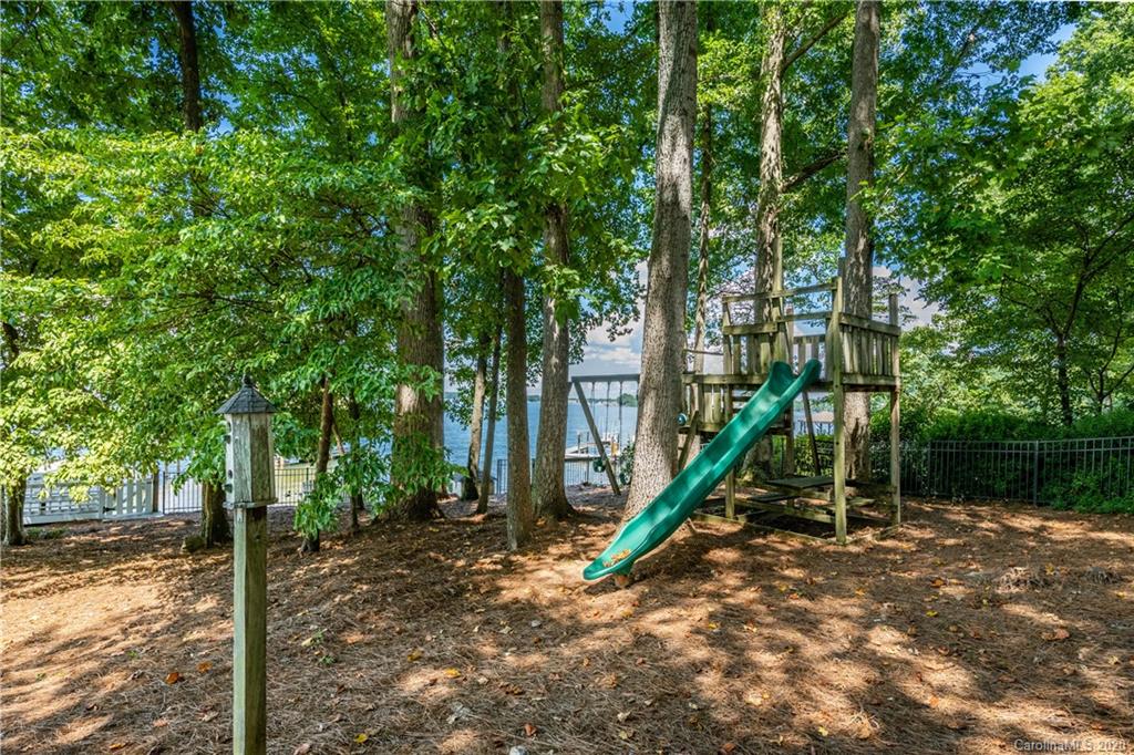 16240 North Point Road Huntersville, NC 28078 - Photo 33 of 47 Gallery Image 33