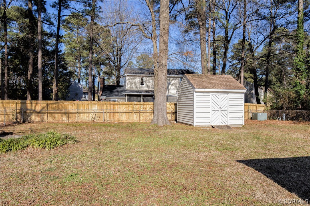 118 Salisbury Road Colonial Heights, VA 23834 - Photo 2 of 27 Gallery Image 2