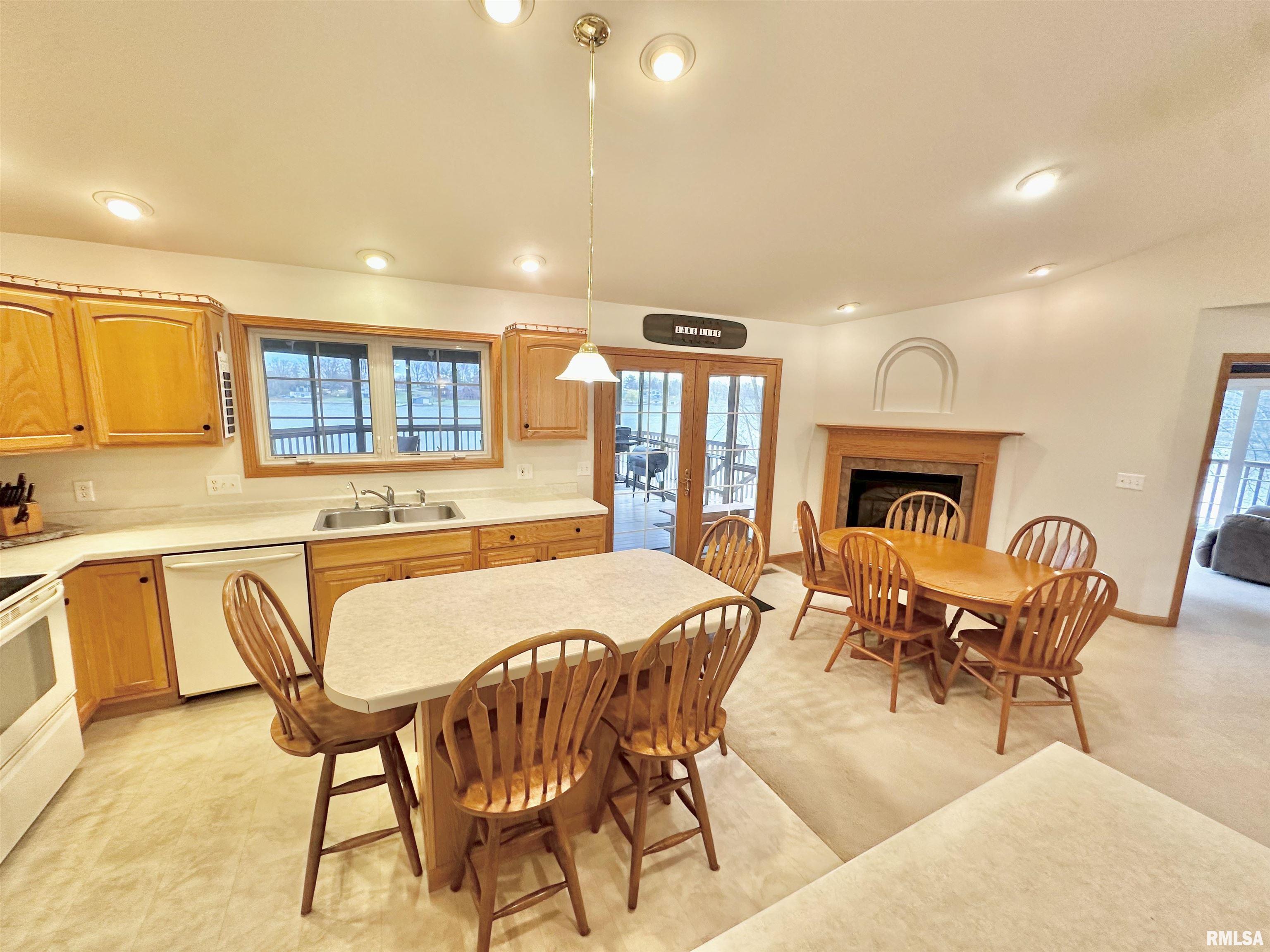 314 Lakeview Drive Avon, IL 61415 - Photo 42 of 80