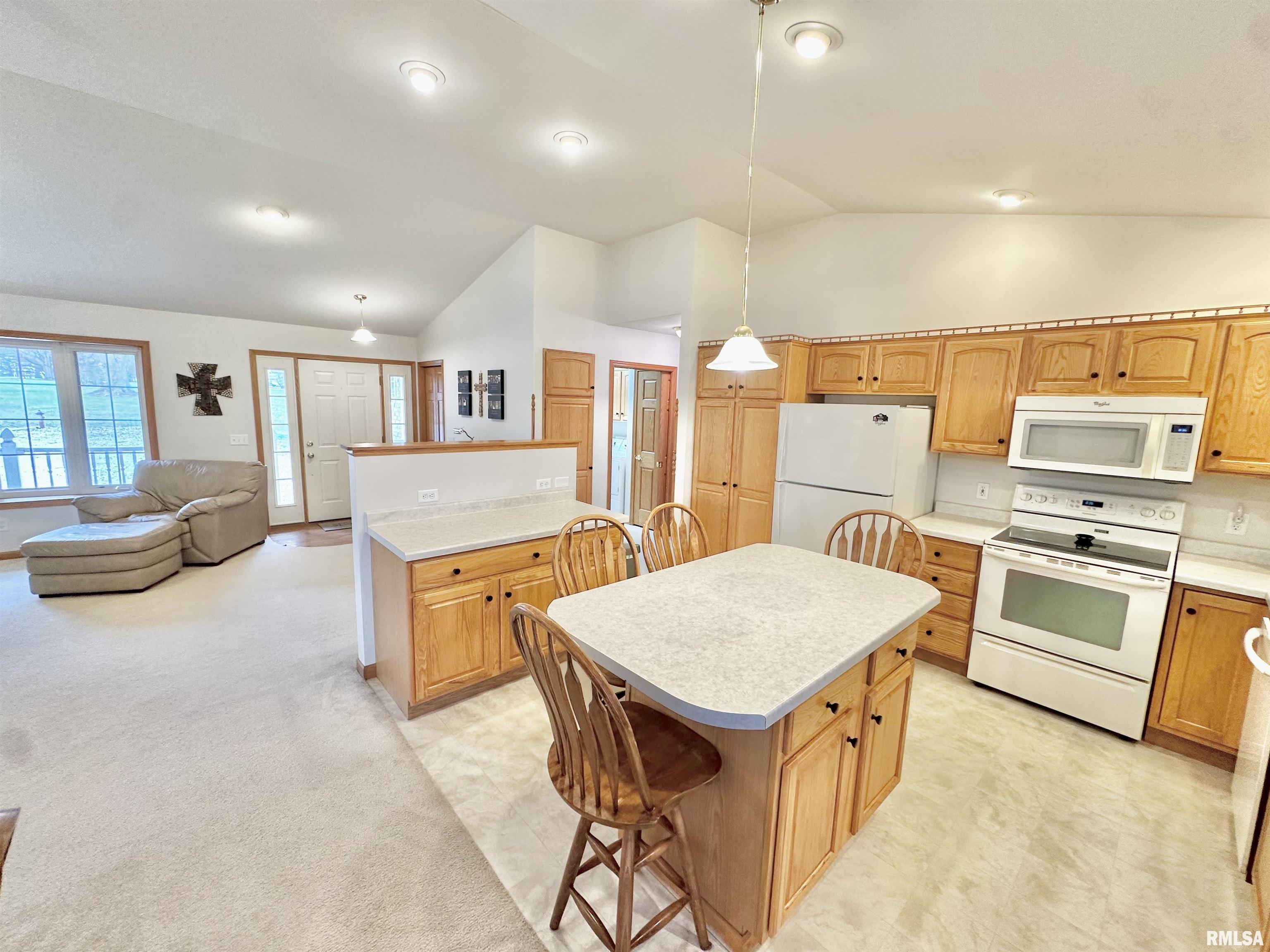 314 Lakeview Drive Avon, IL 61415 - Photo 57 of 80