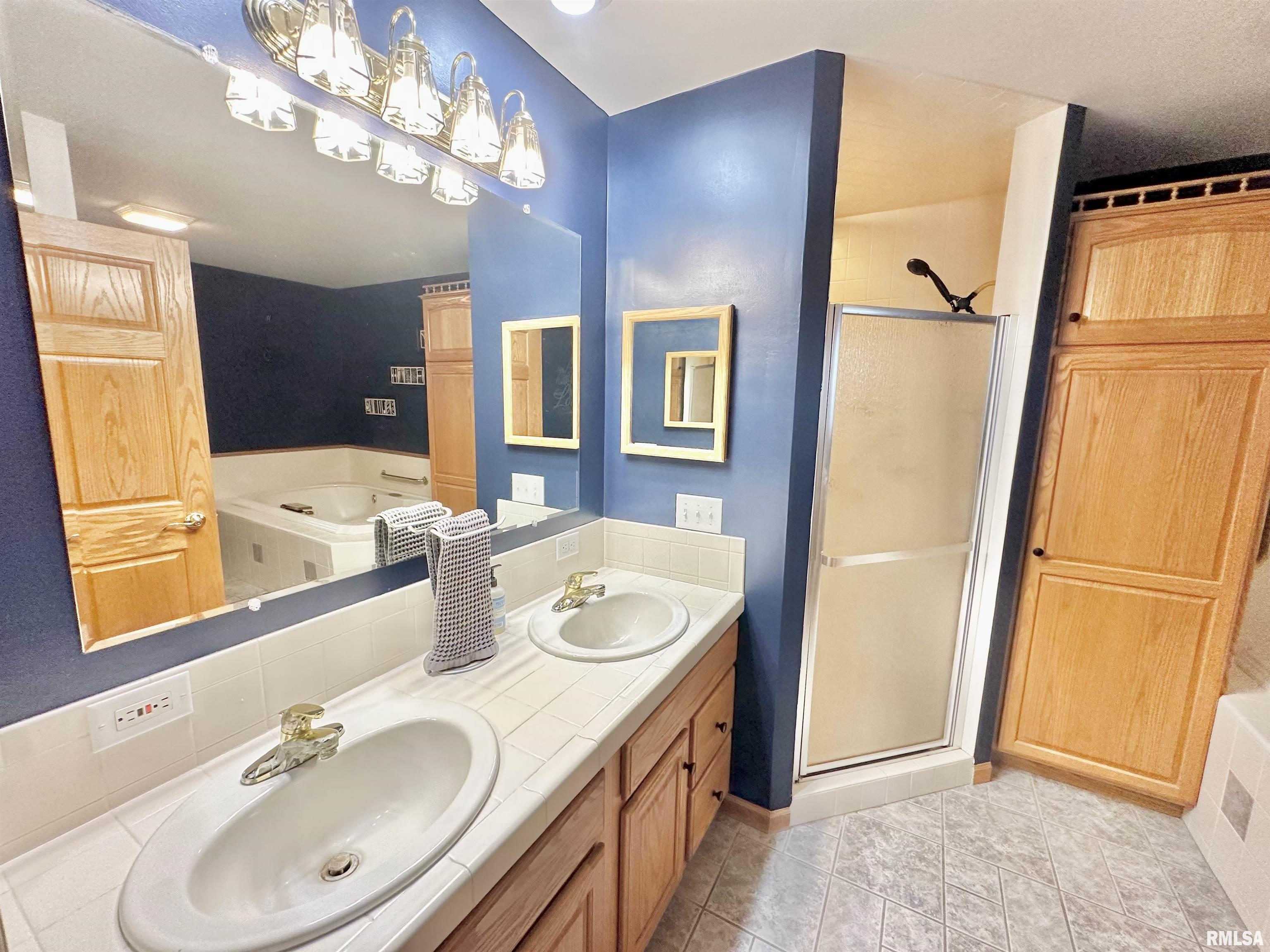 314 Lakeview Drive Avon, IL 61415 - Photo 65 of 80