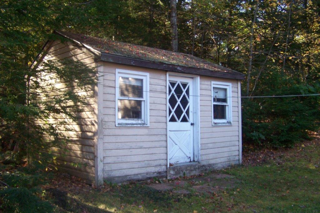 20 Deering Neighborhood Road Springvale, ME 04083 - Photo 5 of 21 Storage Shed