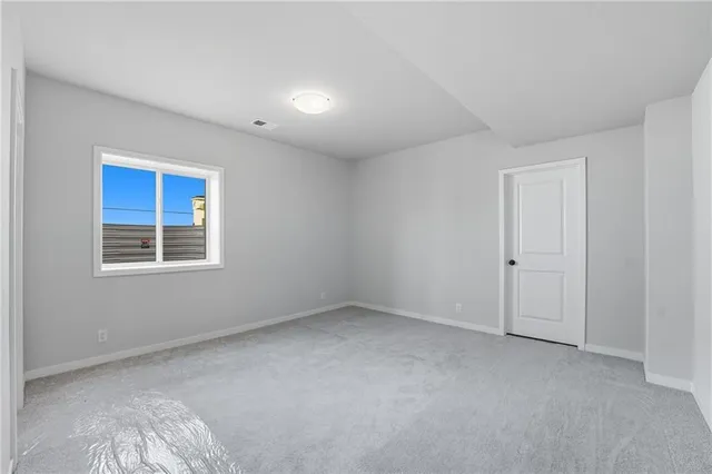 $850,000 | 2127 Northwest Killarney Lane, Lee's Summit, MO 64081