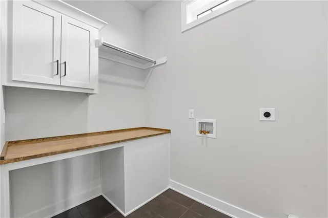 $850,000 | 2127 Northwest Killarney Lane, Lee's Summit, MO 64081