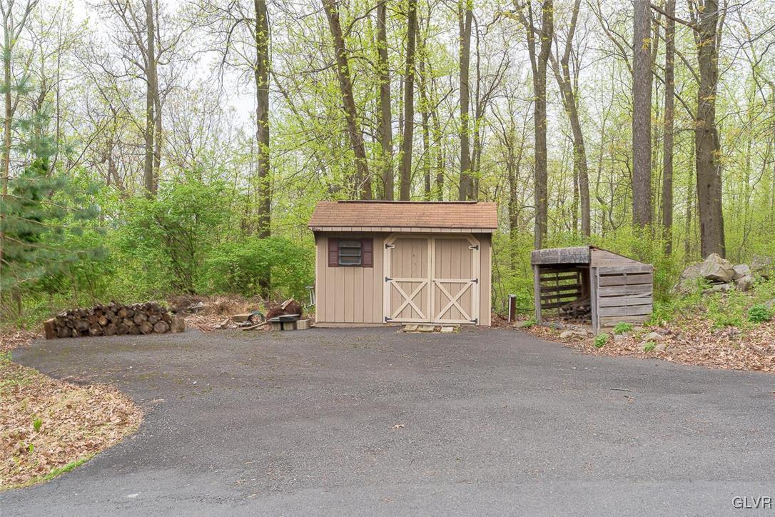 210 Landis Store Road Boyertown, PA 19512 - Photo 4 of 31 Gallery Image 4