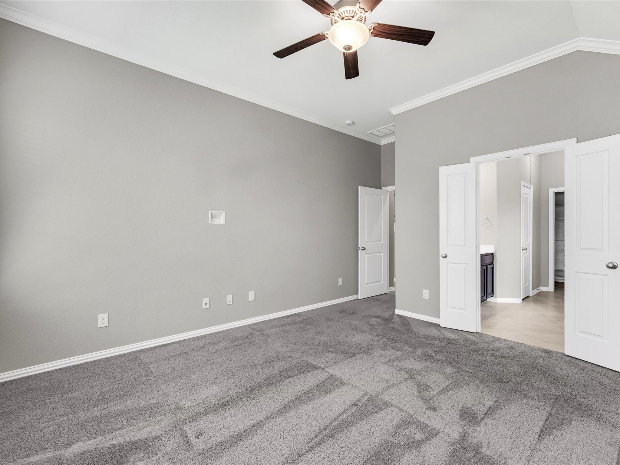 31120 Aspen Gate Trail Spring, TX 77386 - Photo 15 of 33 an empty room with fan and a ceiling fan