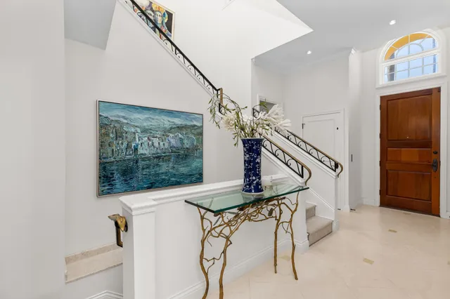 a view of entryway and hall