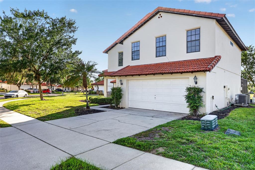 126 Summer Pl Loop Clermont, FL 34714 - Photo 2 of 57