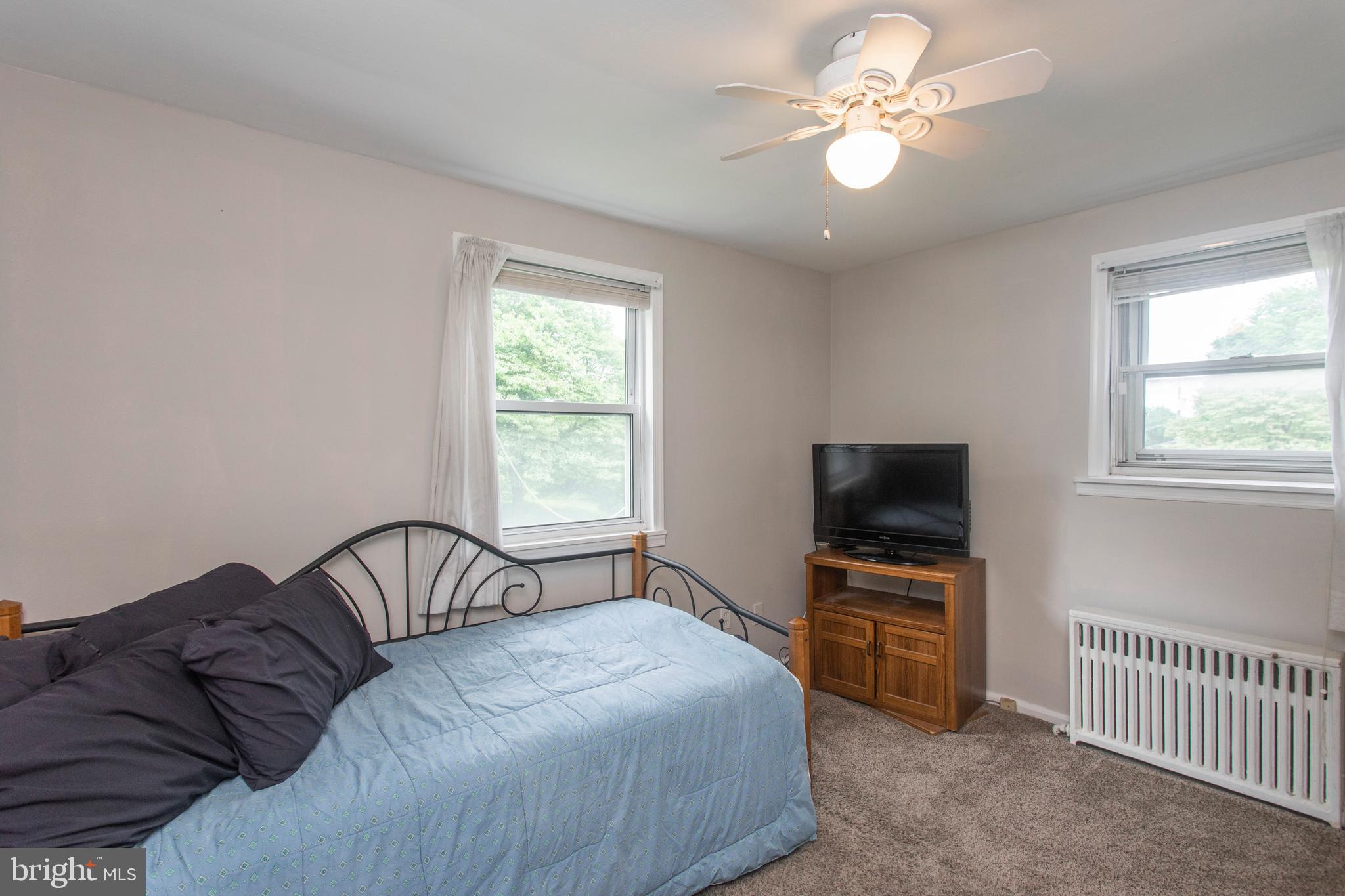 1211 Herschel Road Philadelphia, PA 19116 - Photo 24 of 33 Gallery Image 24