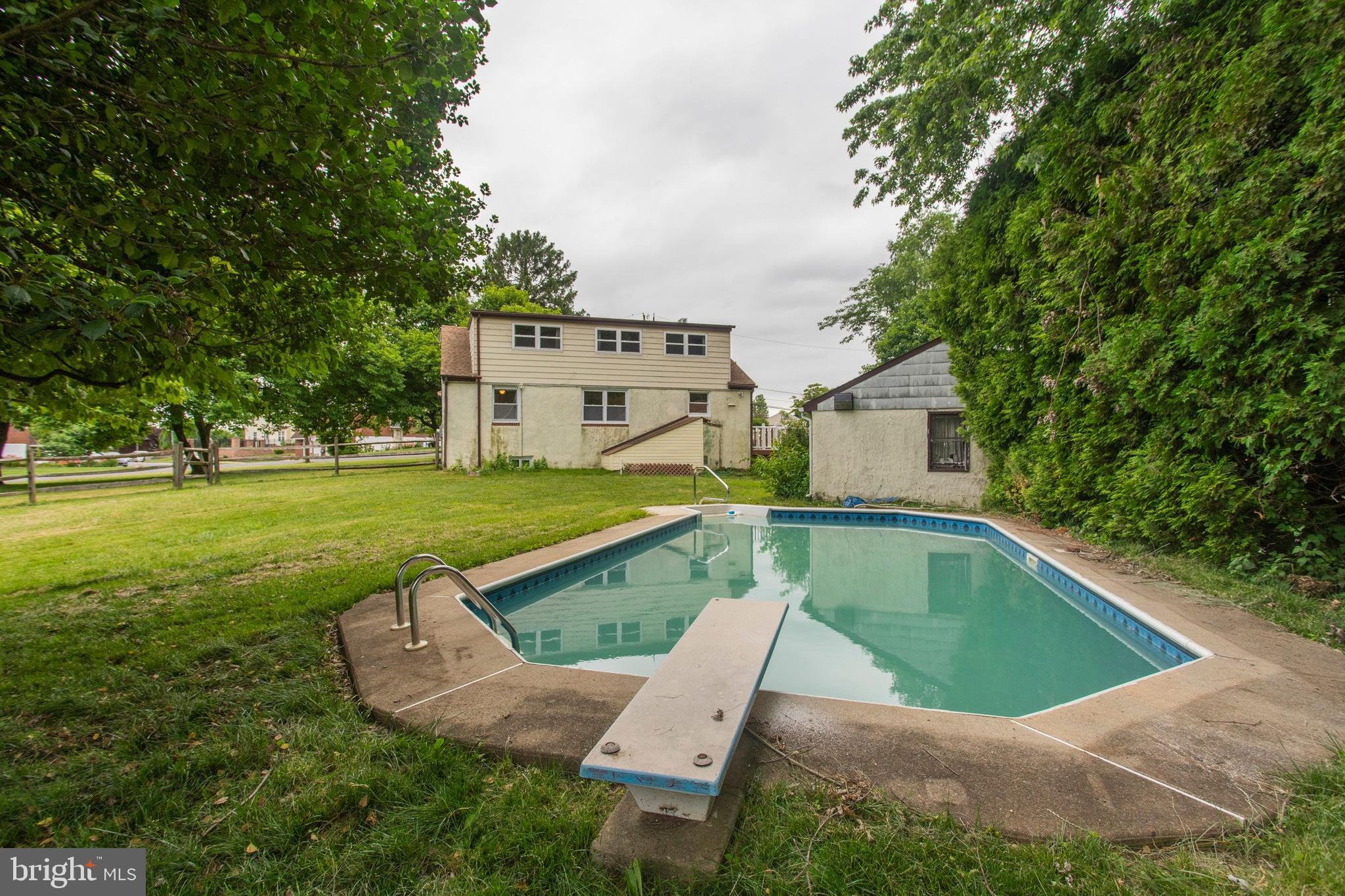 1211 Herschel Road Philadelphia, PA 19116 - Photo 28 of 33 Gallery Image 28
