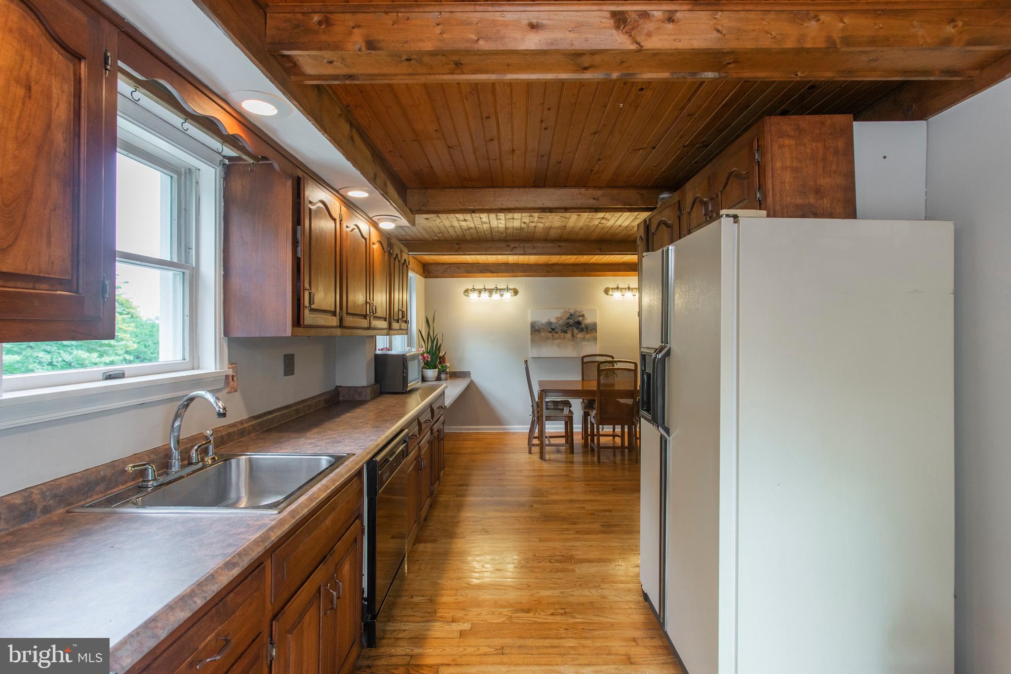 1211 Herschel Road Philadelphia, PA 19116 - Photo 10 of 33 Gallery Image 10