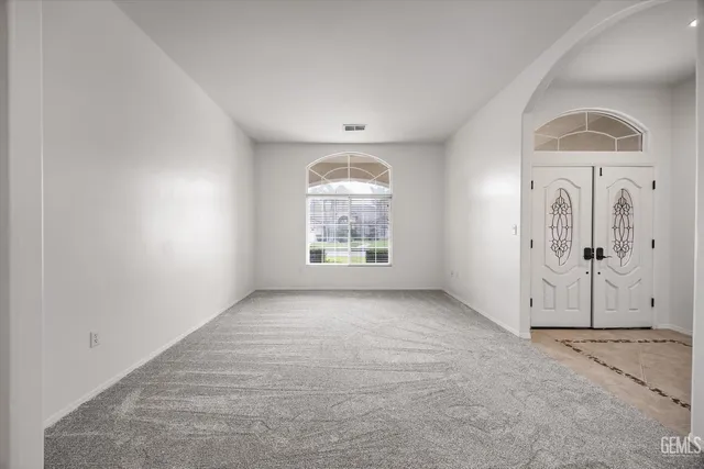 $669,999 | Undisclosed Address, Bakersfield, CA 93311