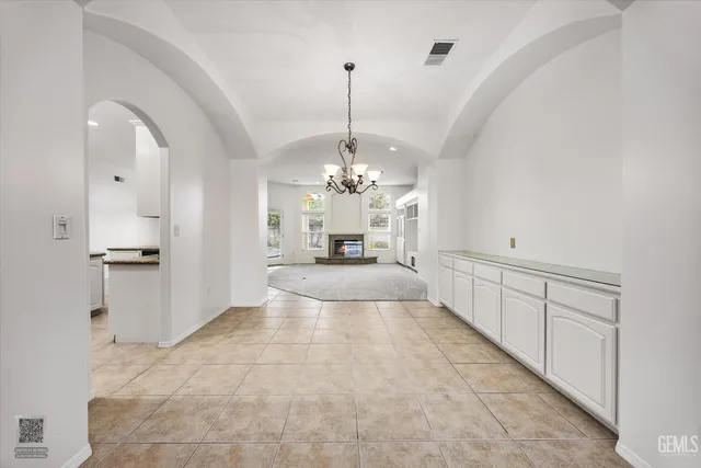 $669,999 | Undisclosed Address, Bakersfield, CA 93311