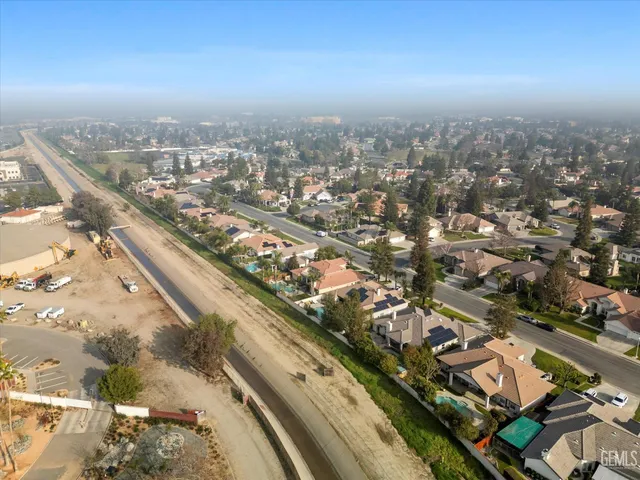 $669,999 | Undisclosed Address, Bakersfield, CA 93311