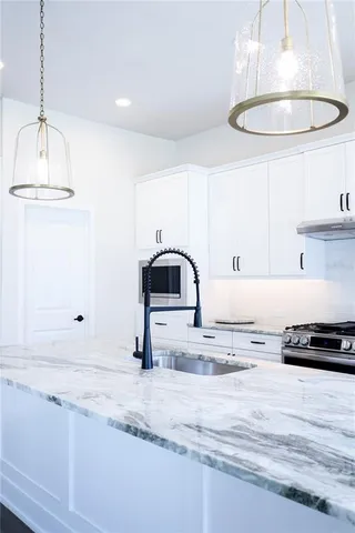 $632,900 | 840 Southwest 144th Drive, Newberry, FL 32669