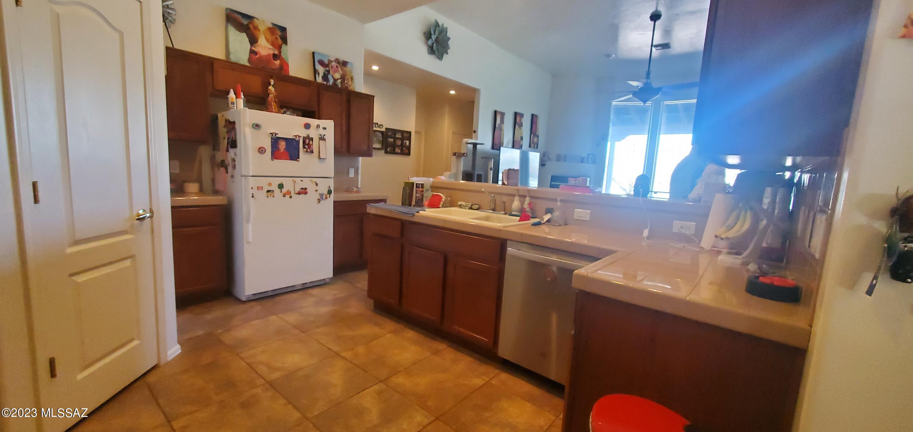 165 Loa Court Rio Rico, AZ 85648 - Photo 10 of 20
