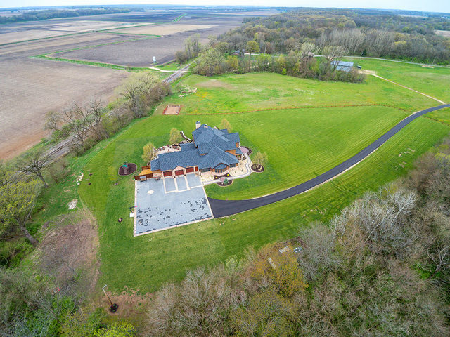 16791 Millard Road Morrison, IL 61270 - Photo 38 of 42