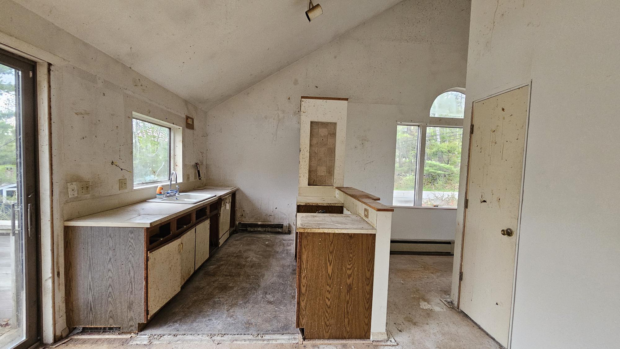 37 Cobb Road Camden, ME 04843 - Photo 8 of 42 20260519_171852