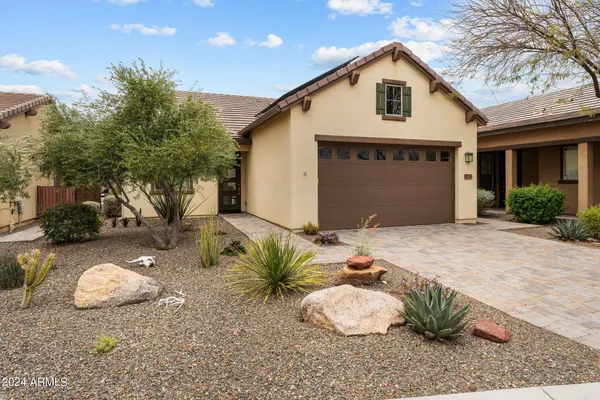 $2,800 | 3756 Goldmine Cyn Way, Wickenburg, AZ 85390