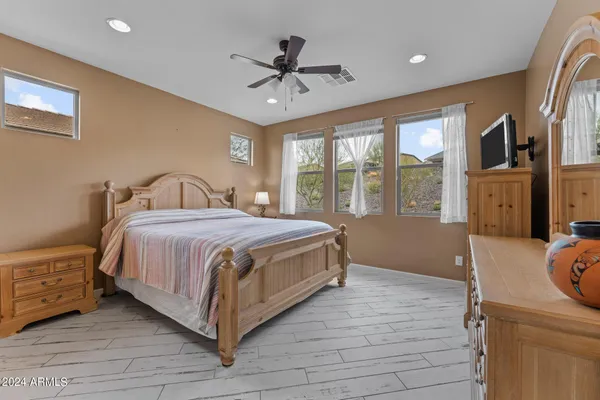 $2,800 | 3756 Goldmine Cyn Way, Wickenburg, AZ 85390
