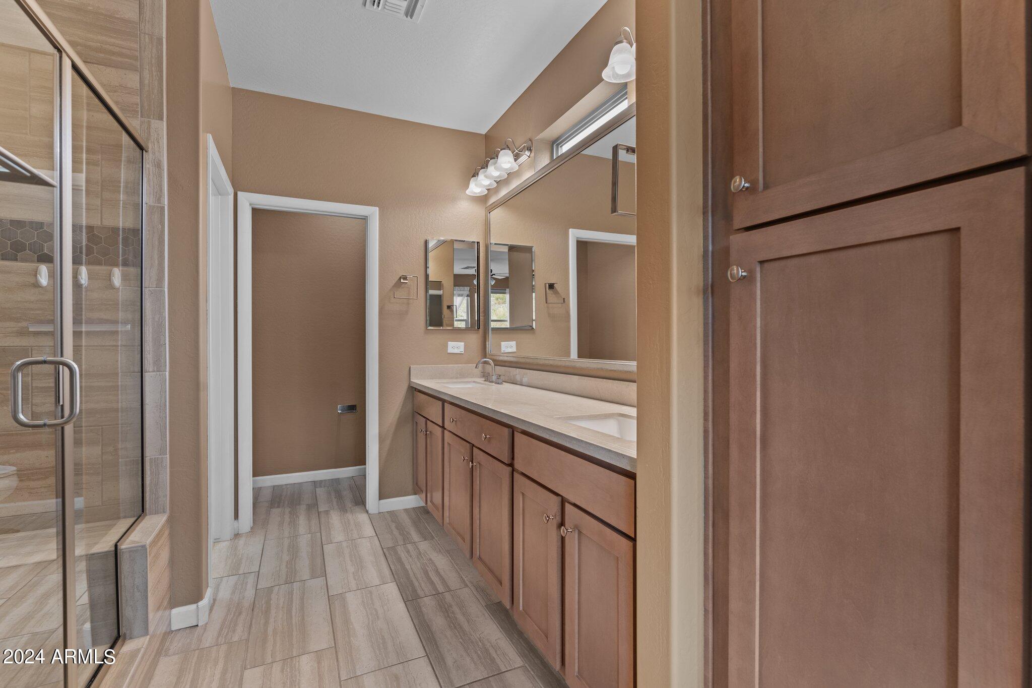 3756 Goldmine Cyn Way Wickenburg, AZ 85390 - Photo 16 of 31 17-web-or-mls-2024-04-01 02.28.03-3