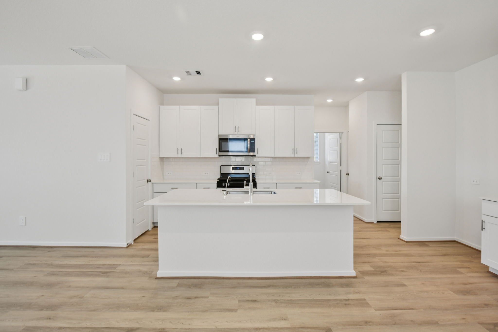 31018 Rivage Bch Drive Huffman, TX 77336 - Photo 11 of 36