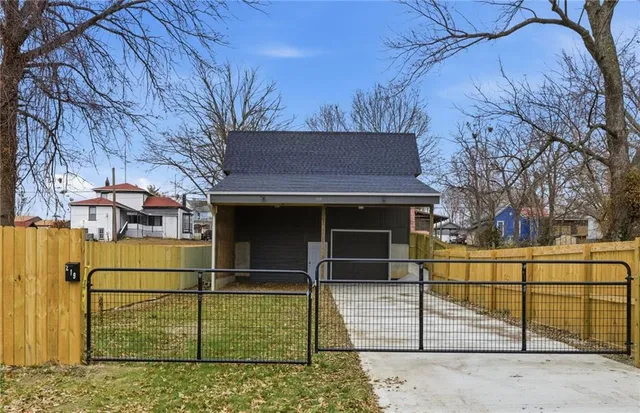 $165,000 | 219 West Culton Street, Warrensburg, MO 64093
