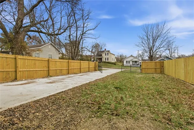 $165,000 | 219 West Culton Street, Warrensburg, MO 64093