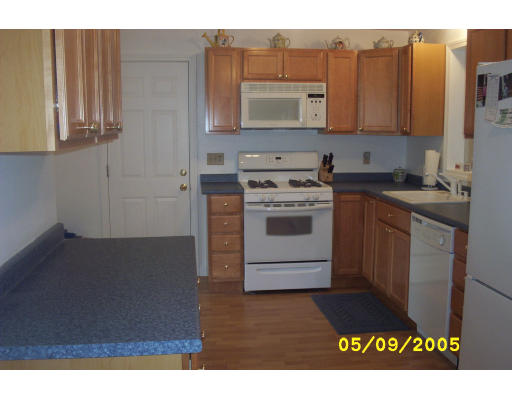 12 Fuller Road Chelmsford, MA 01824 - Photo 8 of 16 Gallery Image 8