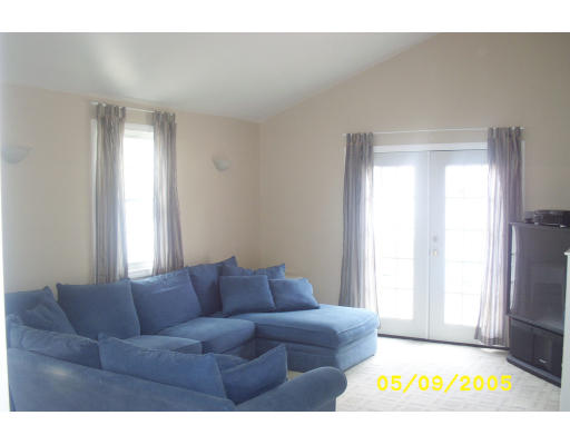 12 Fuller Road Chelmsford, MA 01824 - Photo 10 of 16 Gallery Image 10