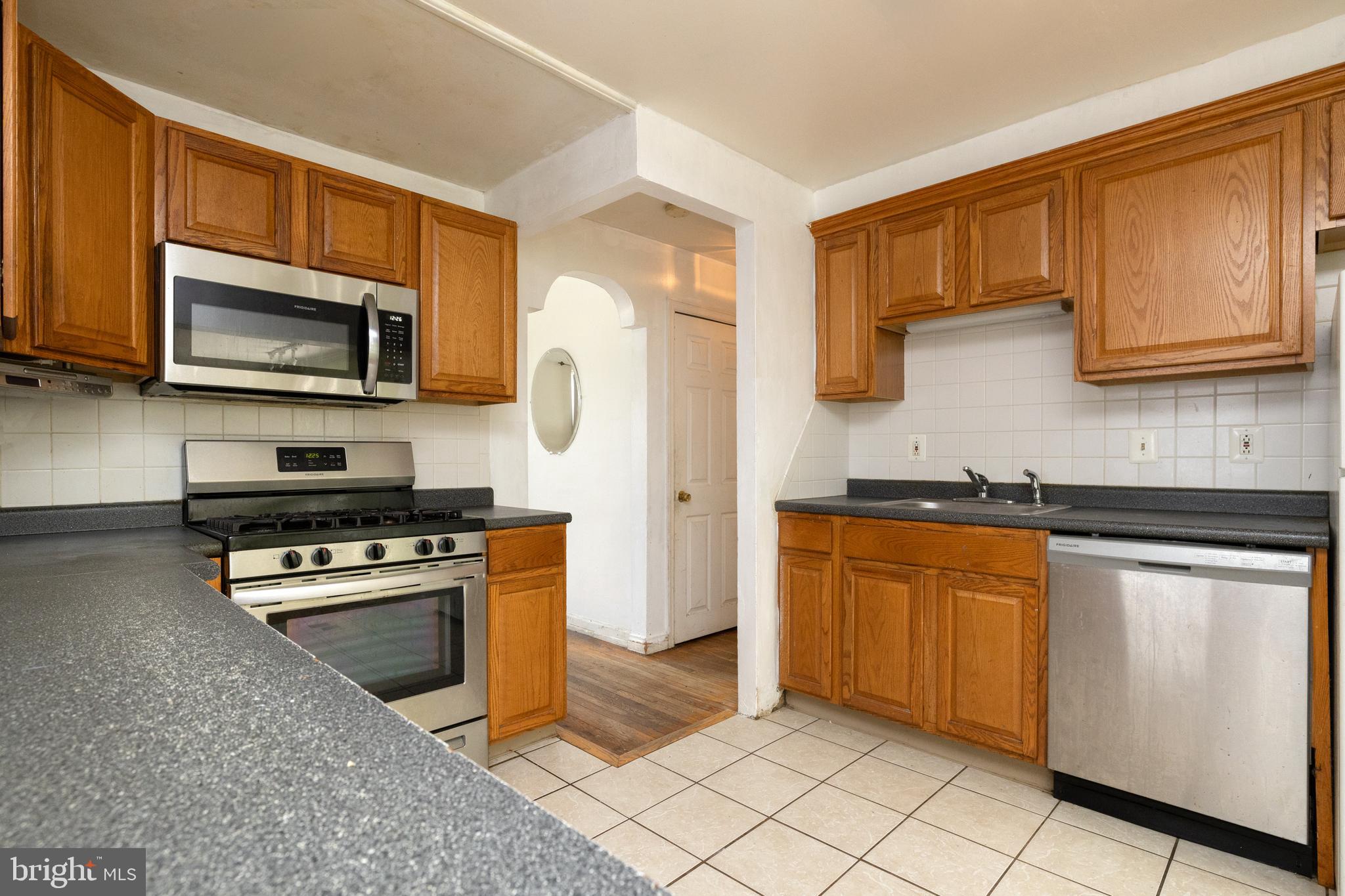 1826 Maple Avenue Haddon Heights, NJ 08035 - Photo 7 of 22