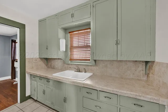 $109,000 | 819 South Kentucky Street, Amarillo, TX 79106