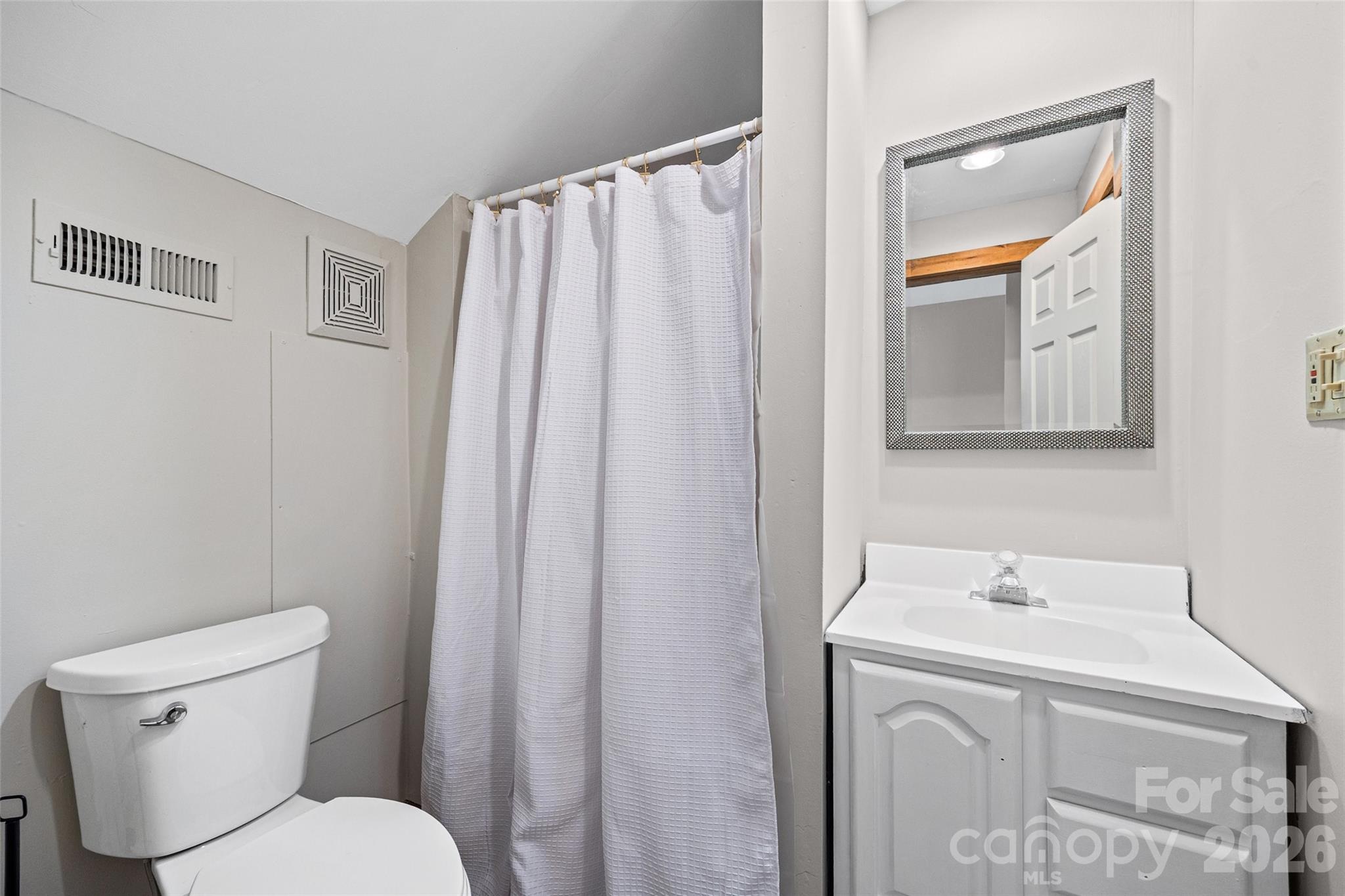 140 Wesley Amaker Road York, SC 29745 - Photo 39 of 45