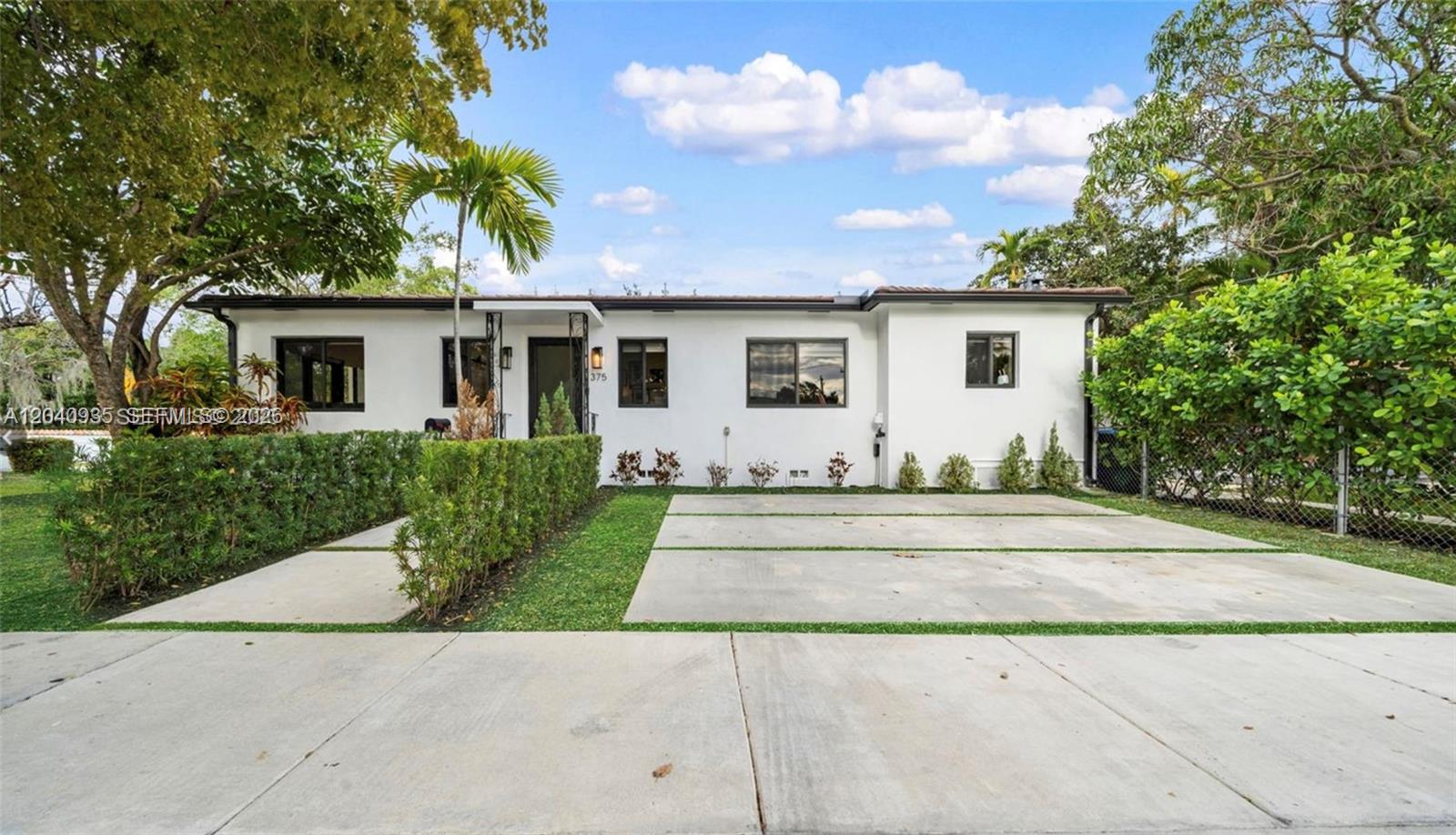 375 Southwest 32nd Road Miami, FL 33129 - Photo 2 of 27