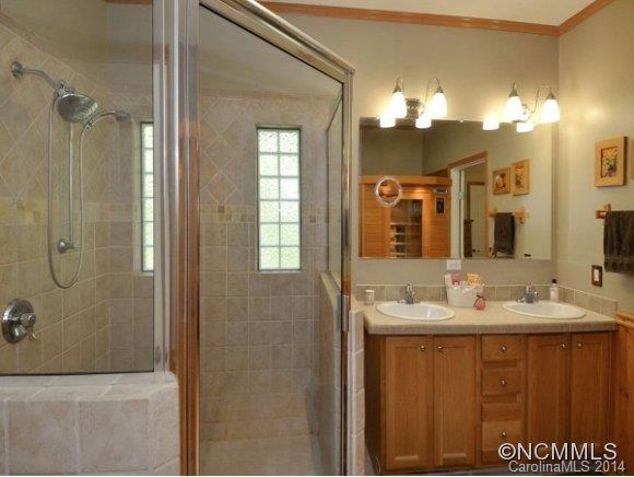 5003 East Fork Road Marshall, NC 28753 - Photo 16 of 24 Gallery Image 16