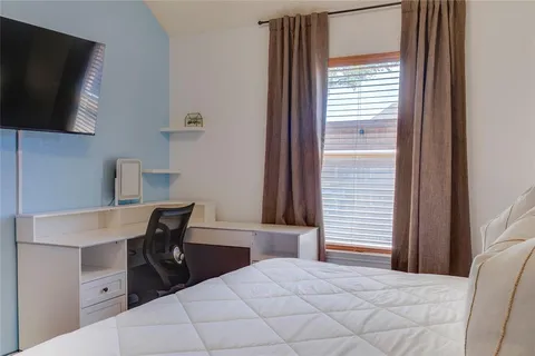 $439,000 | 3413 Lake Highlands Drive, Rowlett, TX 75088